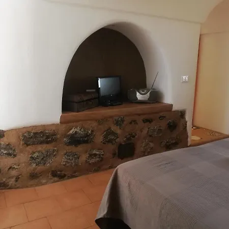 Dammuso Favarella Casa de Férias *