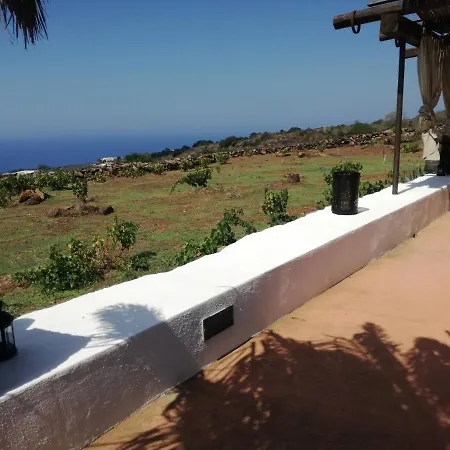 Casa de Férias Dammuso Favarella *