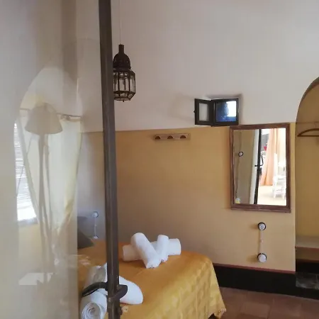 Casa de Férias Dammuso Favarella Scauri (Sicily)
